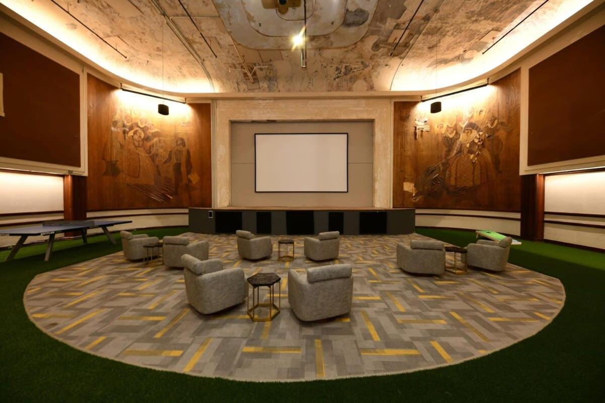 Modern Downtown Apartment 2Br 2Ba By Cozysuites Indianapolis Dış mekan fotoğraf