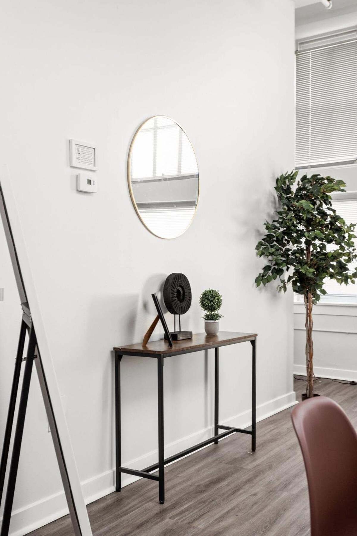 Modern Downtown Apartment 2Br 2Ba By Cozysuites Indianapolis Dış mekan fotoğraf